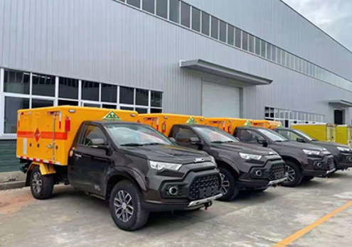 常山爆破器材运输车-保障安全与效率的关键